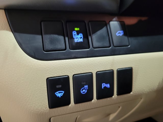 Used 2015 Toyota Highlander Limited image 47