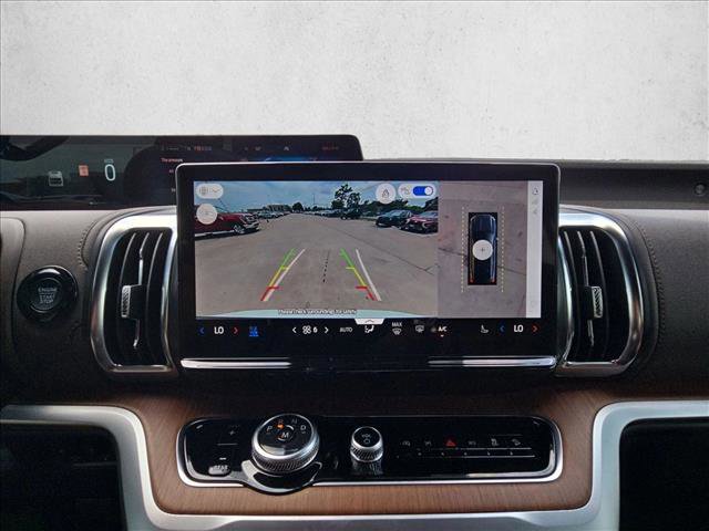 New 2025 Ford Expedition King Ranch AWD/4WD image 12