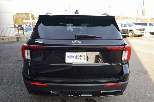 New 2026 Ford Explorer ST-Line image 4