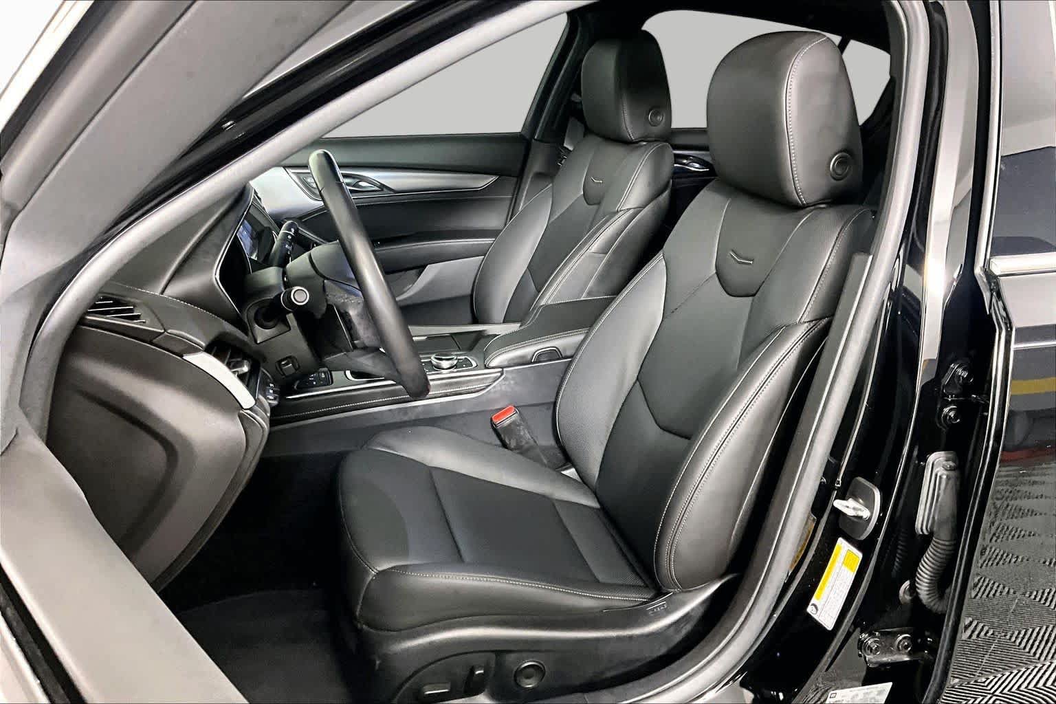 Used 2023 Cadillac CT5 Premium Luxury w/ Parking Package RWD image 8