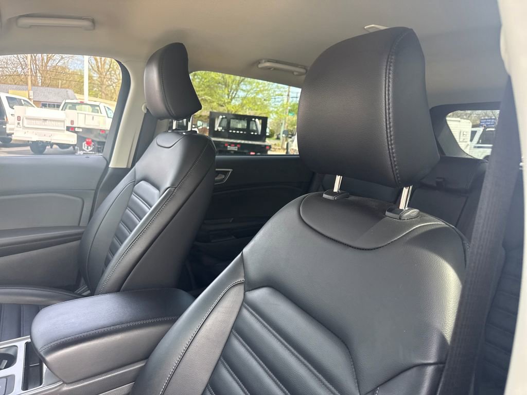 Used 2024 Ford Edge SEL w/ Convenience Package image 26