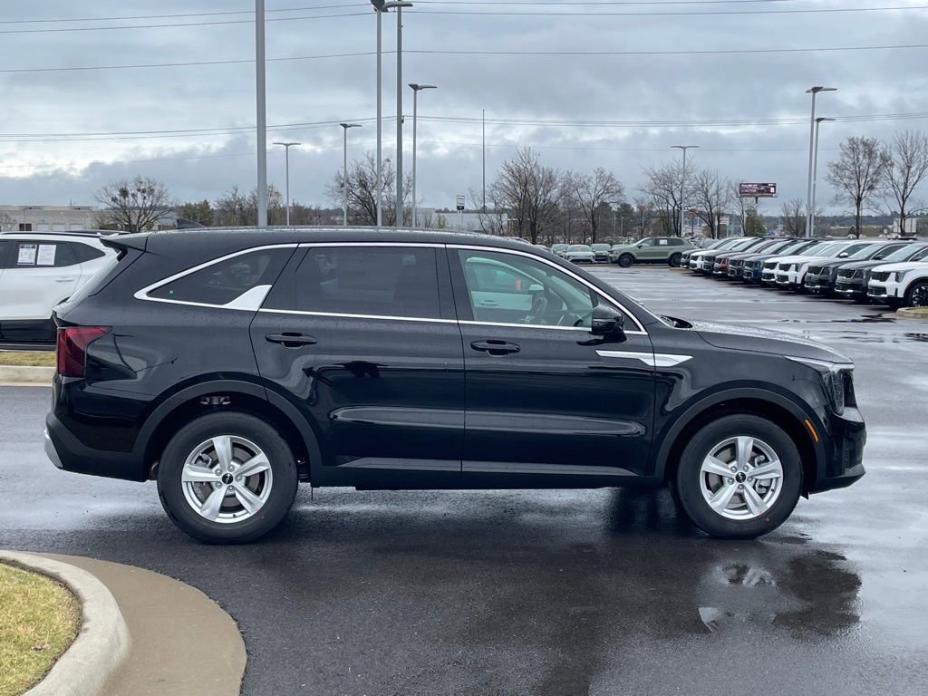 New 2026 Kia Sorento LX FWD image 8
