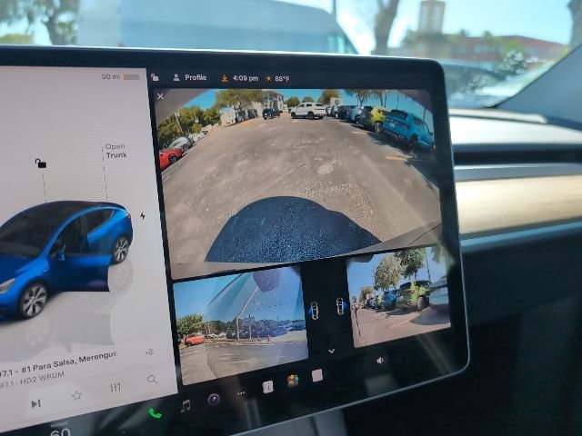 Used 2023 Tesla Model Y Long Range AWD/4WD image 14