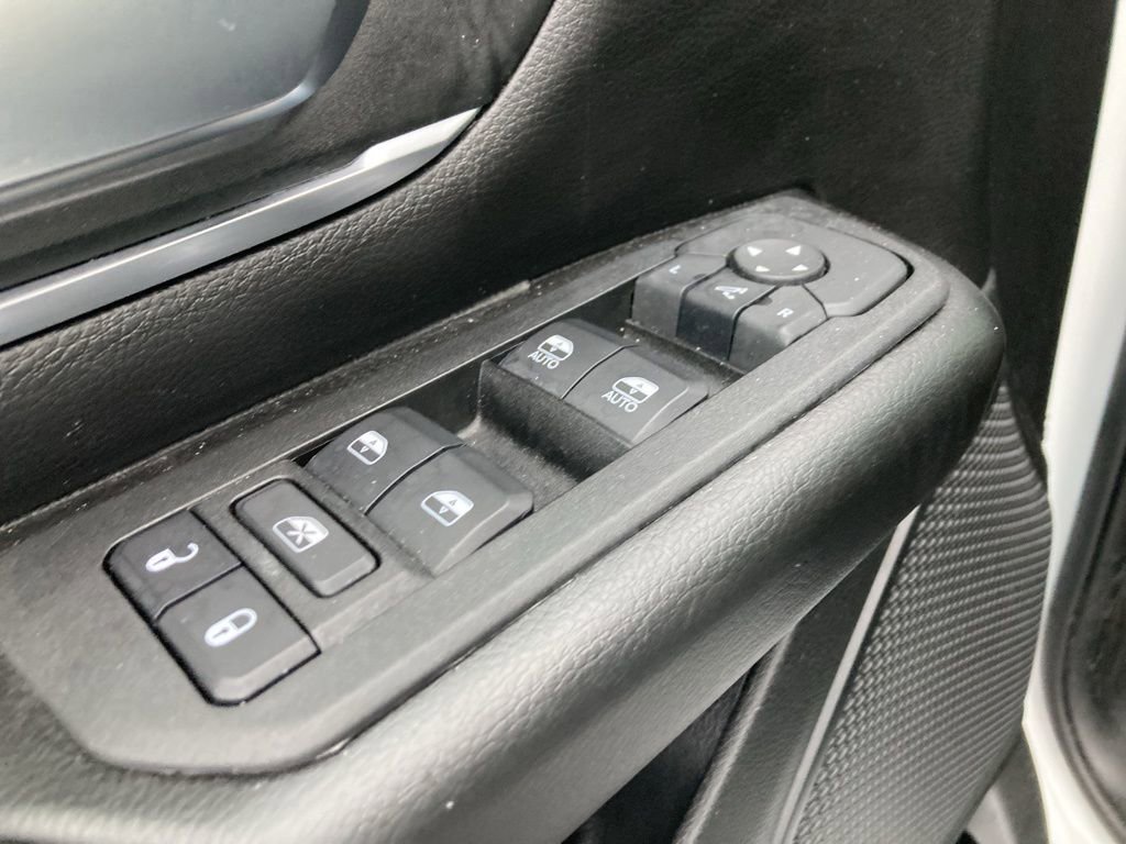 Used 2025 RAM 1500 Big Horn image 13