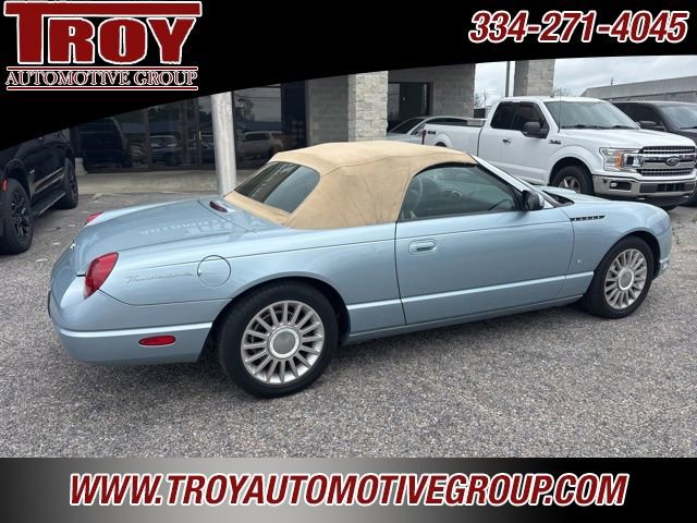 Used 2004 Ford Thunderbird image 10
