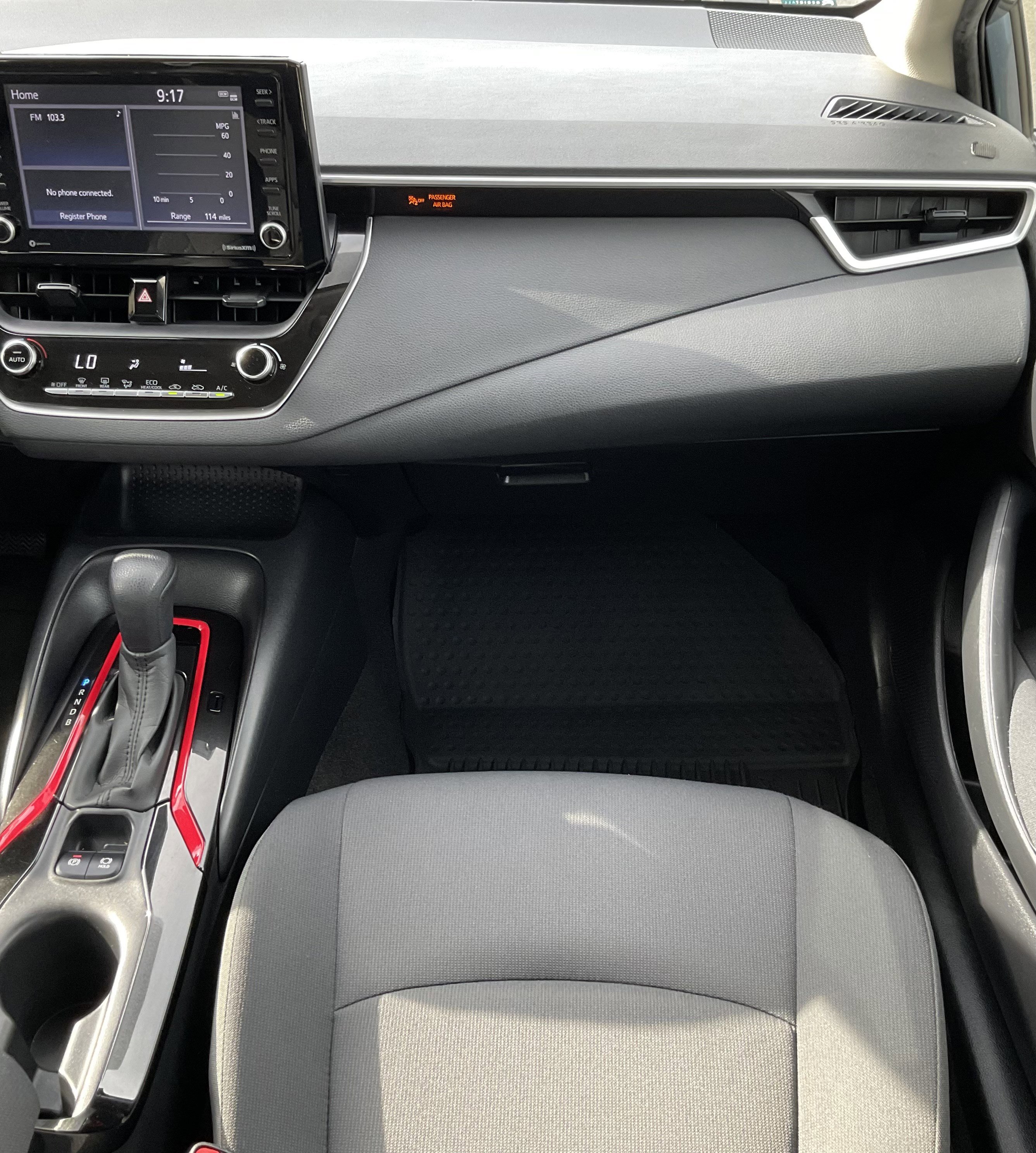 Used 2022 Toyota Corolla LE FWD image 22