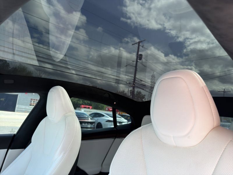 Used 2022 Tesla Model S AWD/4WD image 19