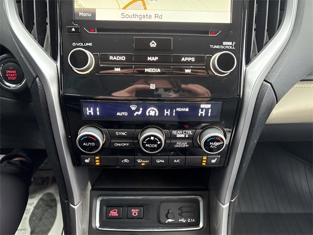 Used 2022 Subaru Ascent Limited w/ Technology Package image 17