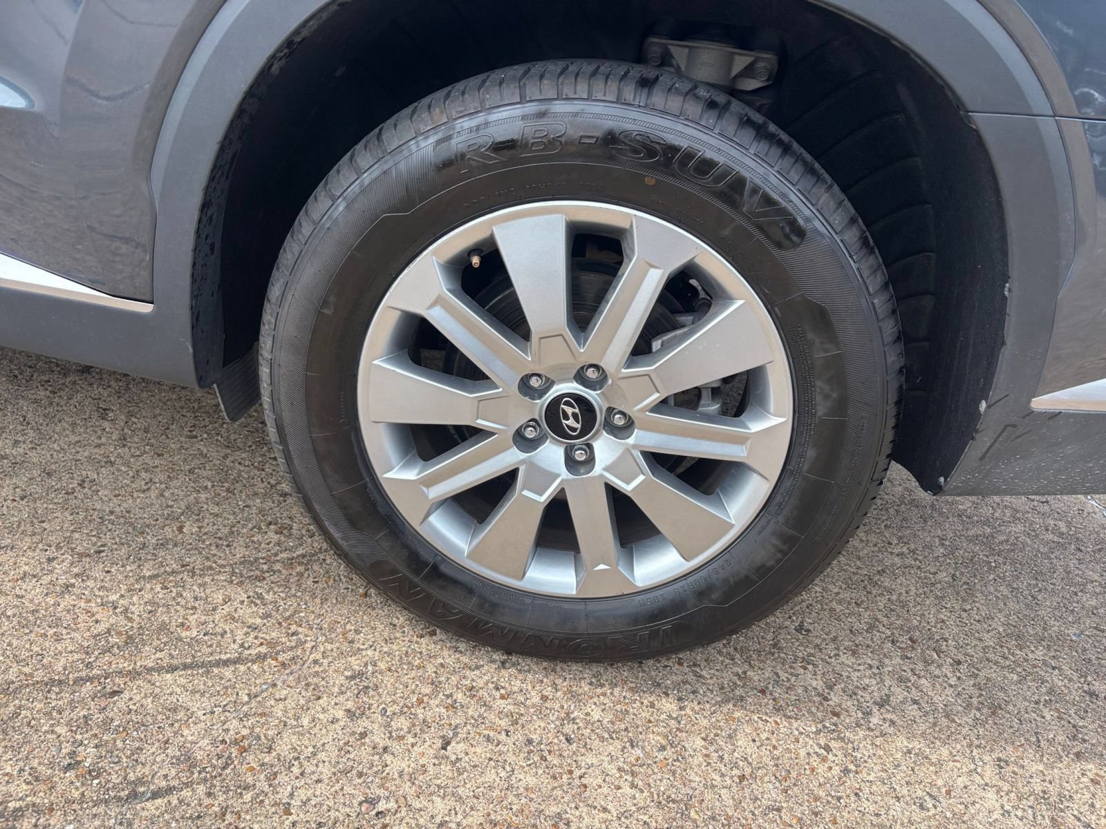 Used 2024 Hyundai Palisade SEL FWD image 29