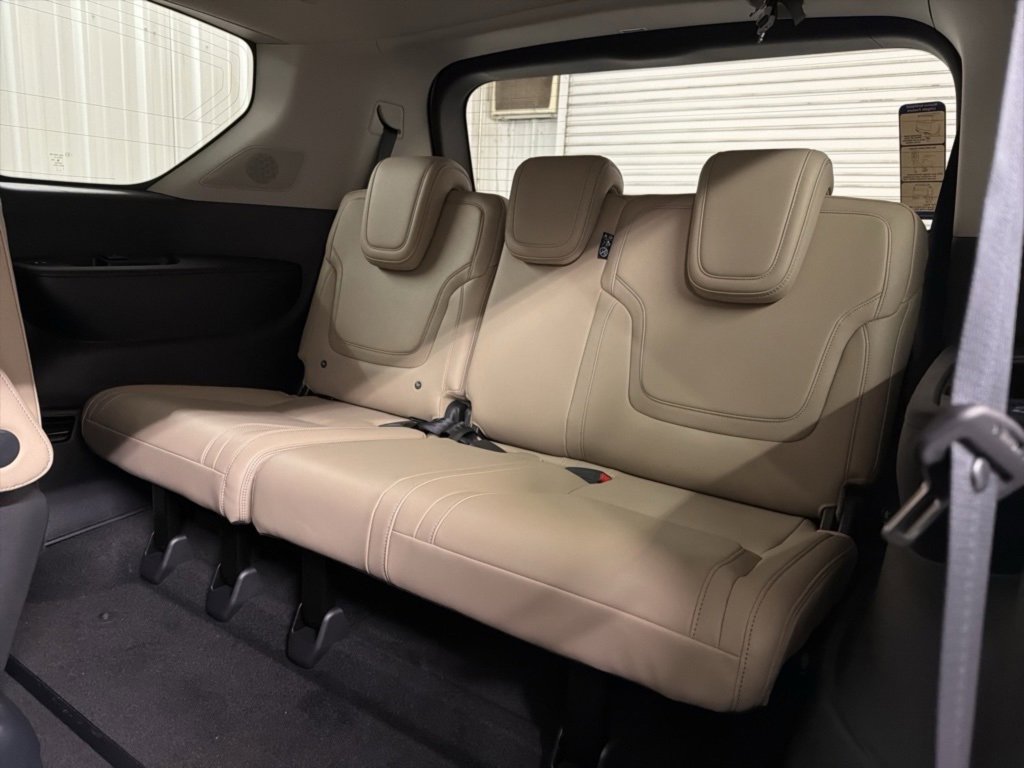 New 2026 INFINITI QX80 Pure image 32