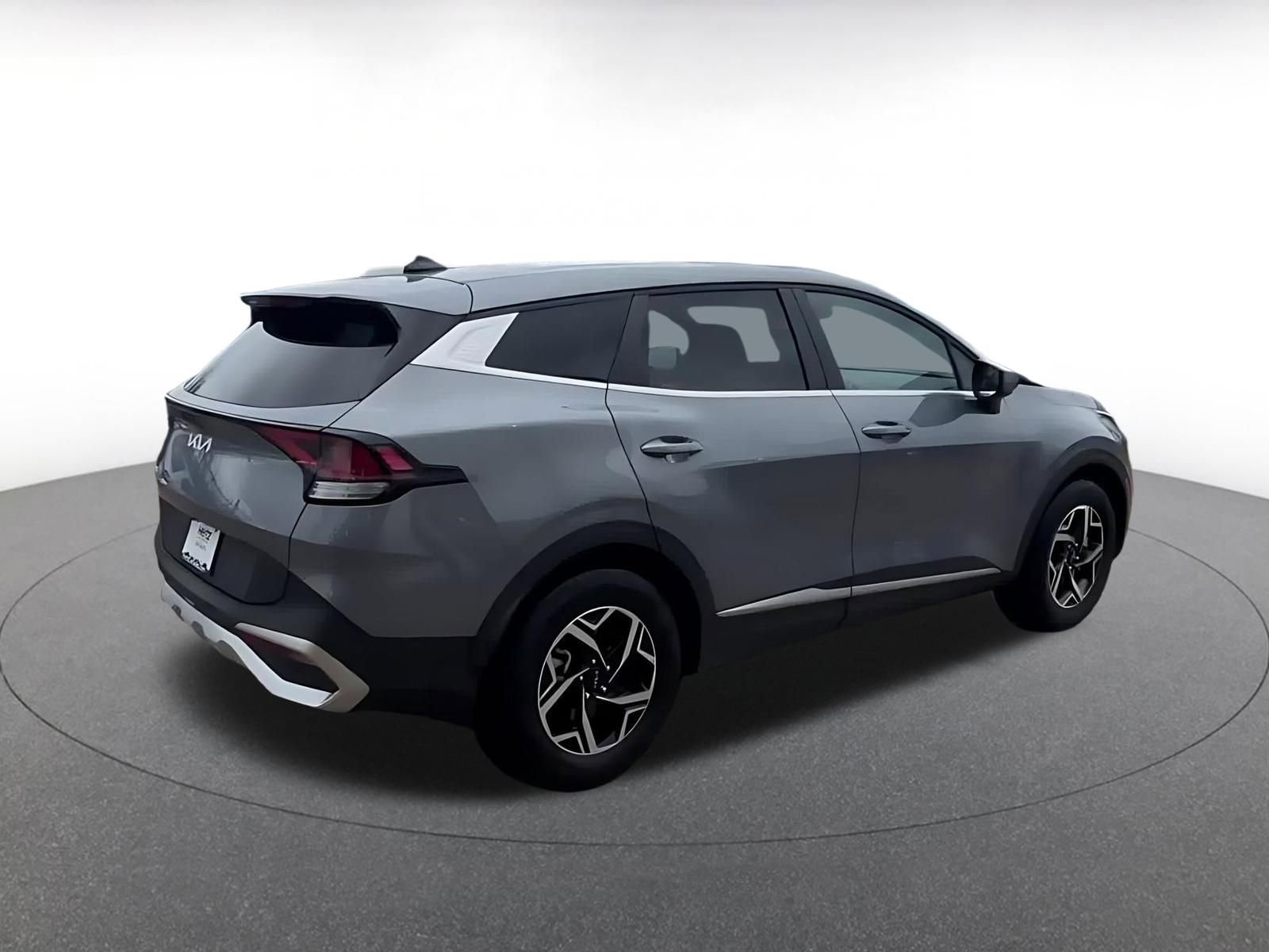 Used 2025 Kia Sportage LX image 16