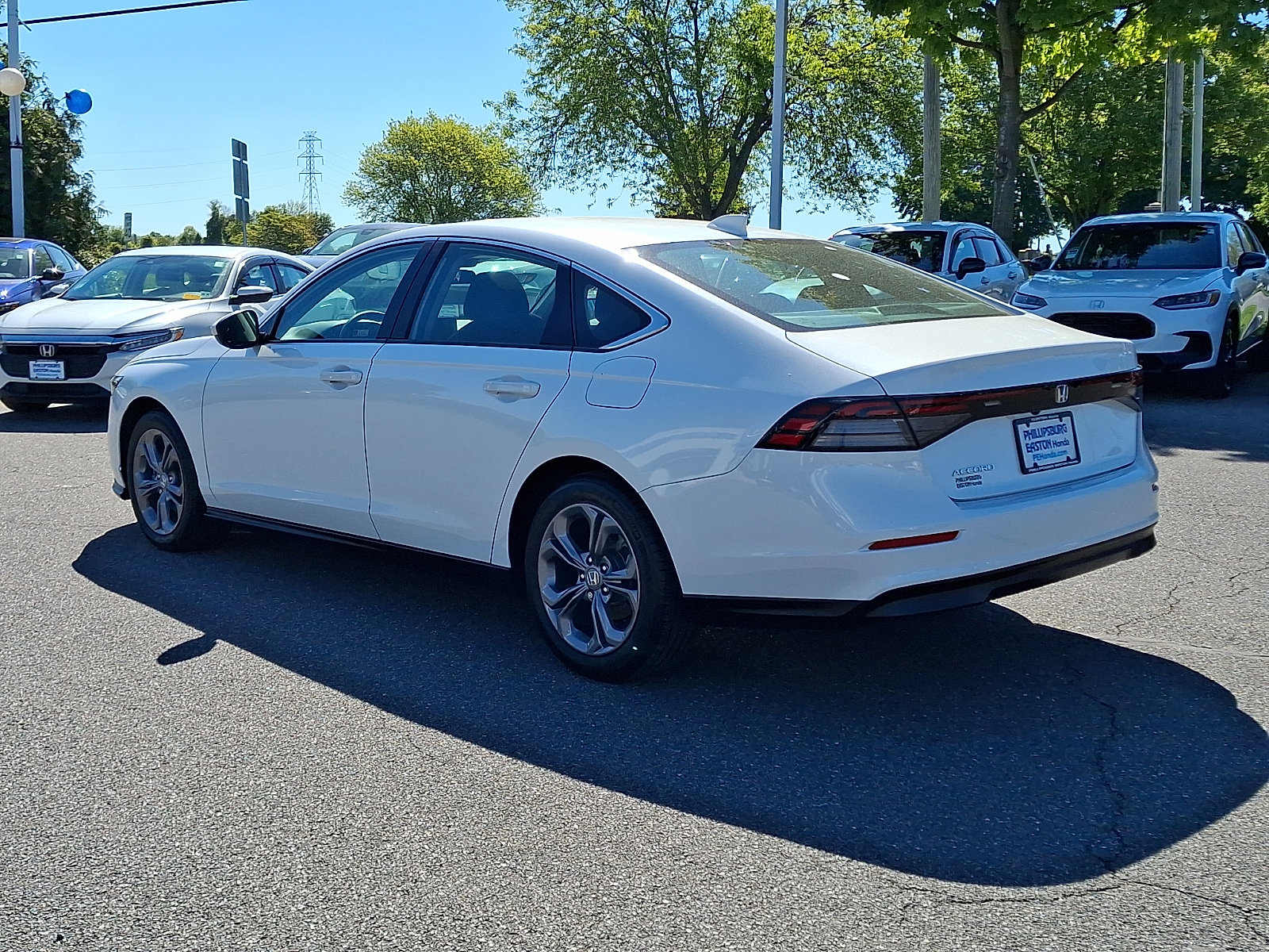 Used 2024 Honda Accord EX image 4