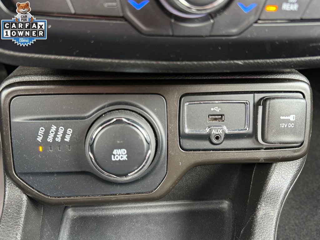Certified 2023 Jeep Renegade Latitude AWD/4WD image 11
