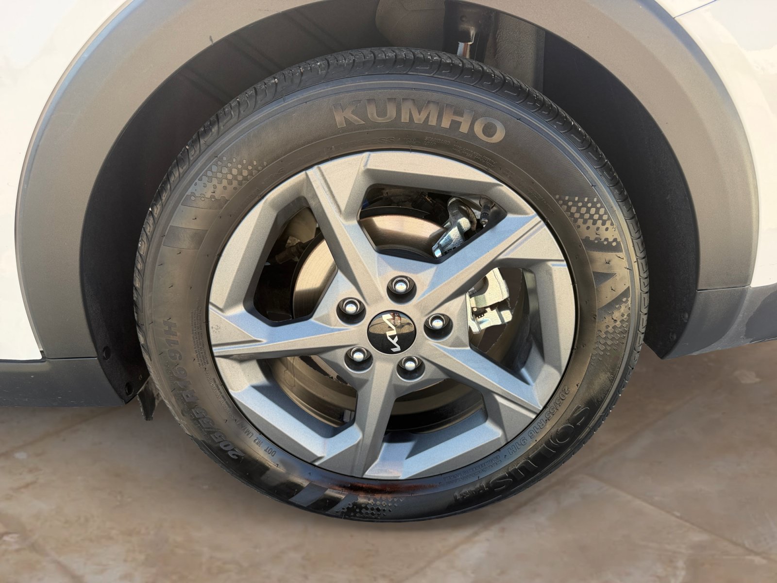Used 2025 Kia K4 FWD image 23