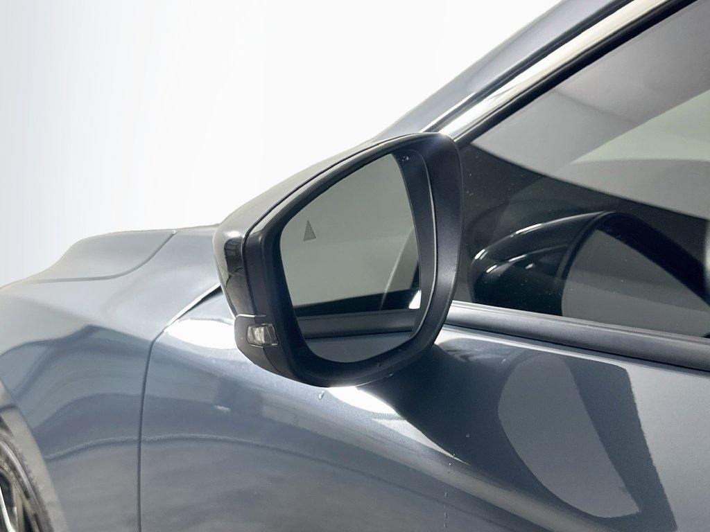 Used 2023 MAZDA MAZDA3 s FWD image 36