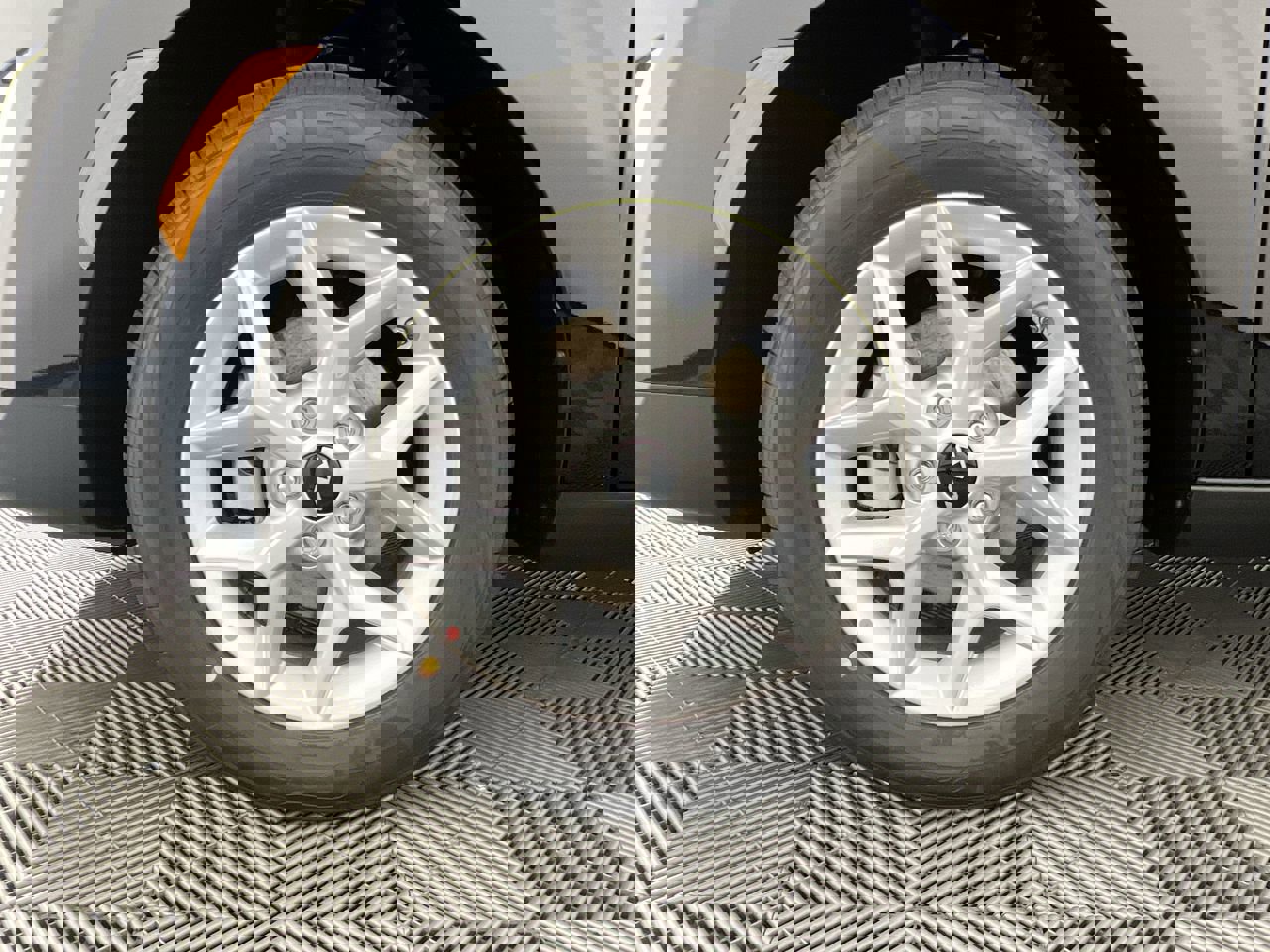 New 2025 Kia Soul LX w/ LX Technology Package image 13