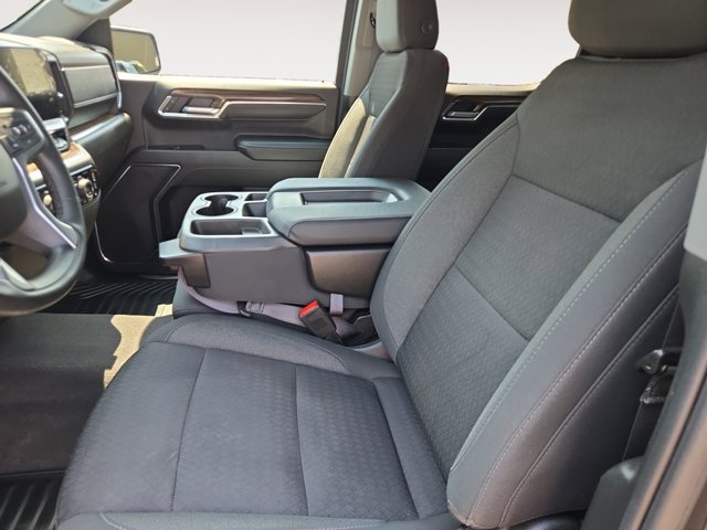 Used 2023 Chevrolet Silverado 1500 LT AWD/4WD image 13