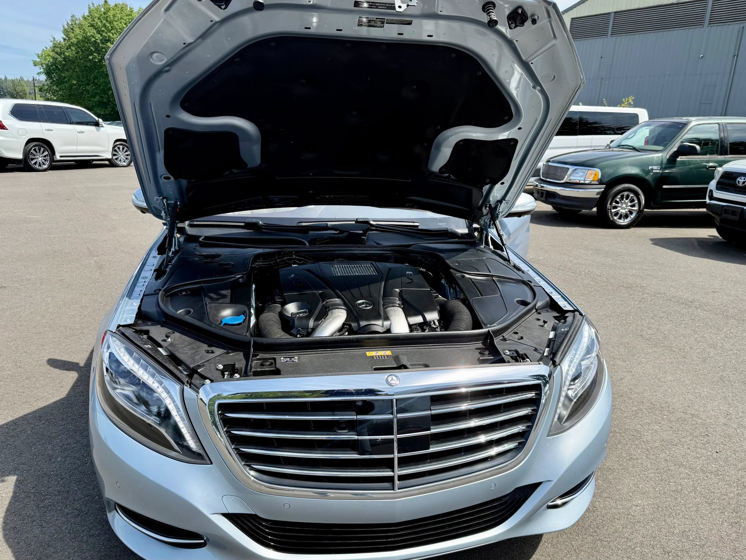 Used 2015 Mercedes-Benz S 550 4MATIC Sedan image 18