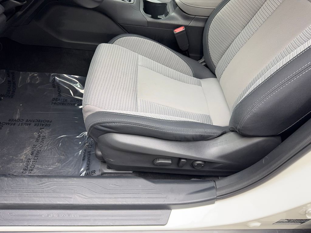 Used 2025 Subaru Outback Premium AWD/4WD image 26