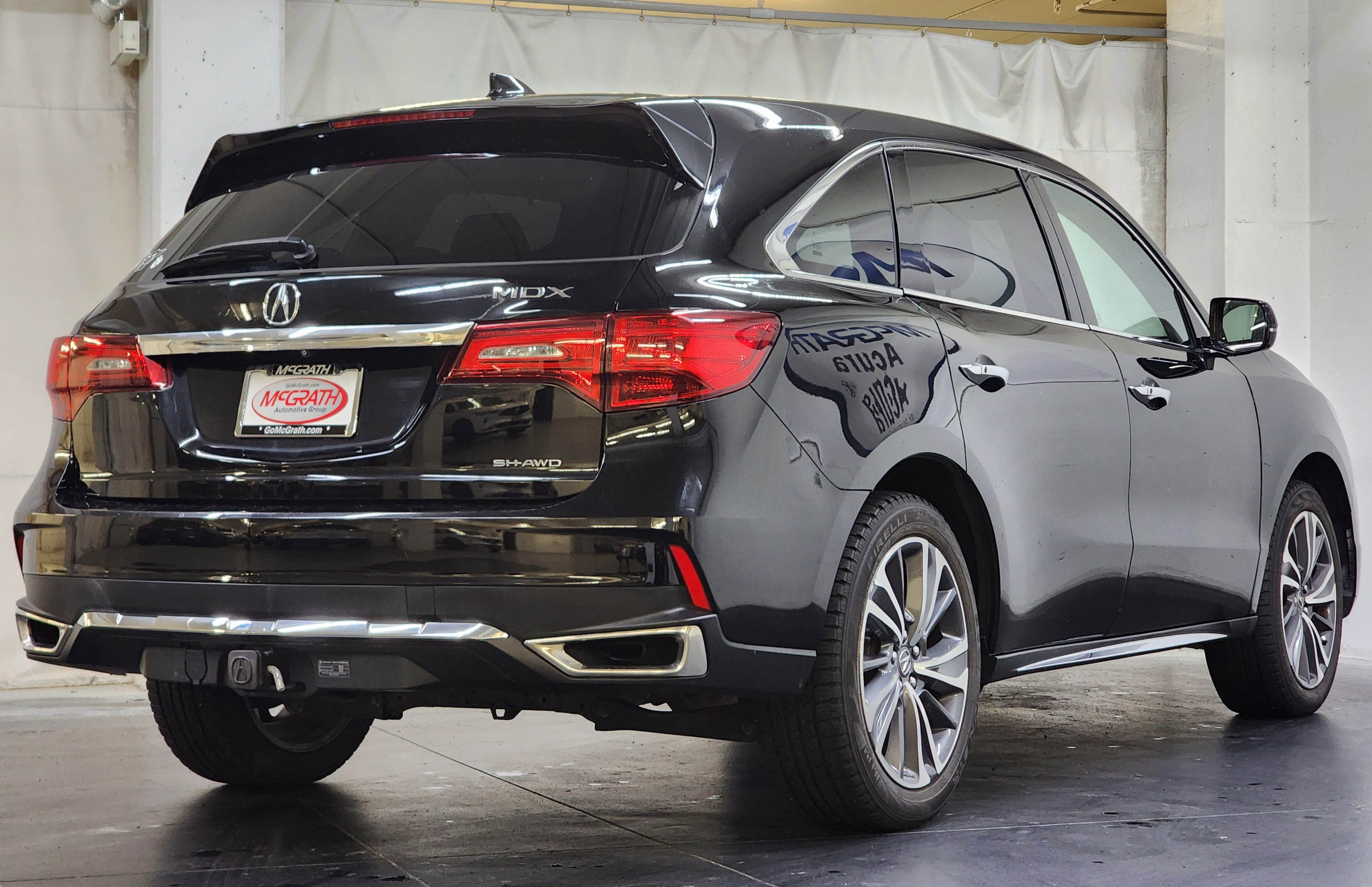 Used 2019 Acura MDX w/ Technology & Entertainment image 5