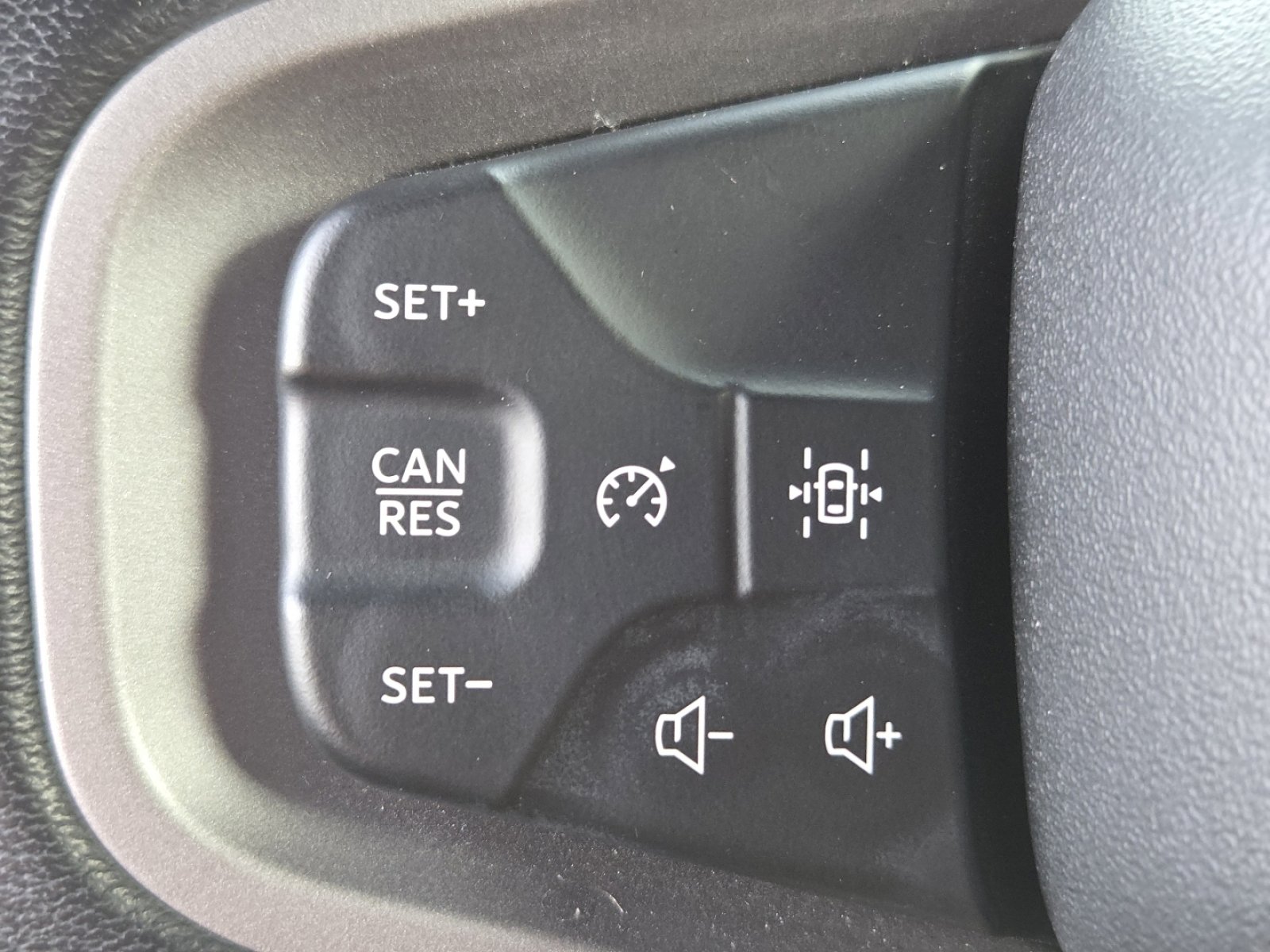 Used 2024 Ford Bronco Big Bend image 32