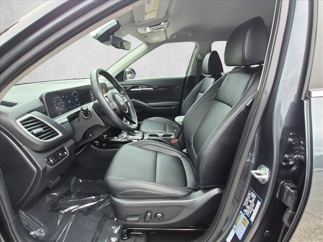 Used 2026 Kia Seltos EX FWD image 16