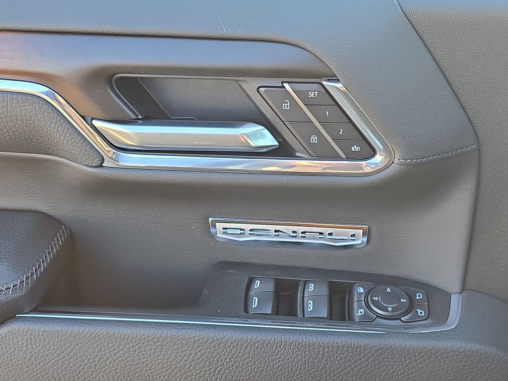 New 2026 GMC Sierra 1500 Denali AWD/4WD image 30