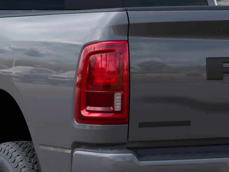 New 2026 RAM 2500 Big Horn AWD/4WD image 9