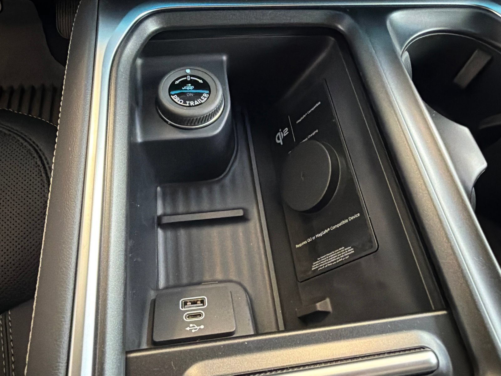 New 2027 Ford Expedition Platinum w/ Stealth Appearance Package AWD/4WD image 27