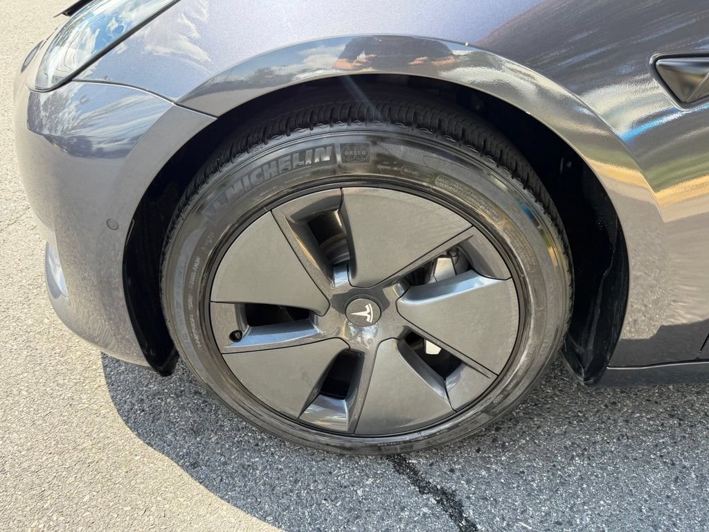 Used 2021 Tesla Model 3 Standard Range Plus RWD image 12