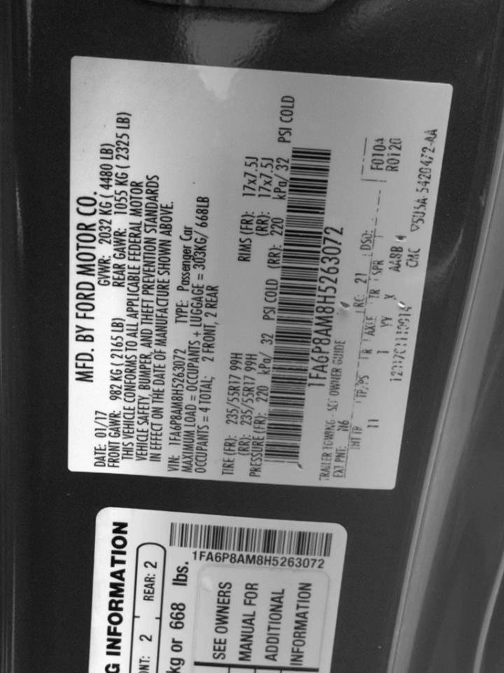Used 2017 Ford Mustang Coupe RWD image 31