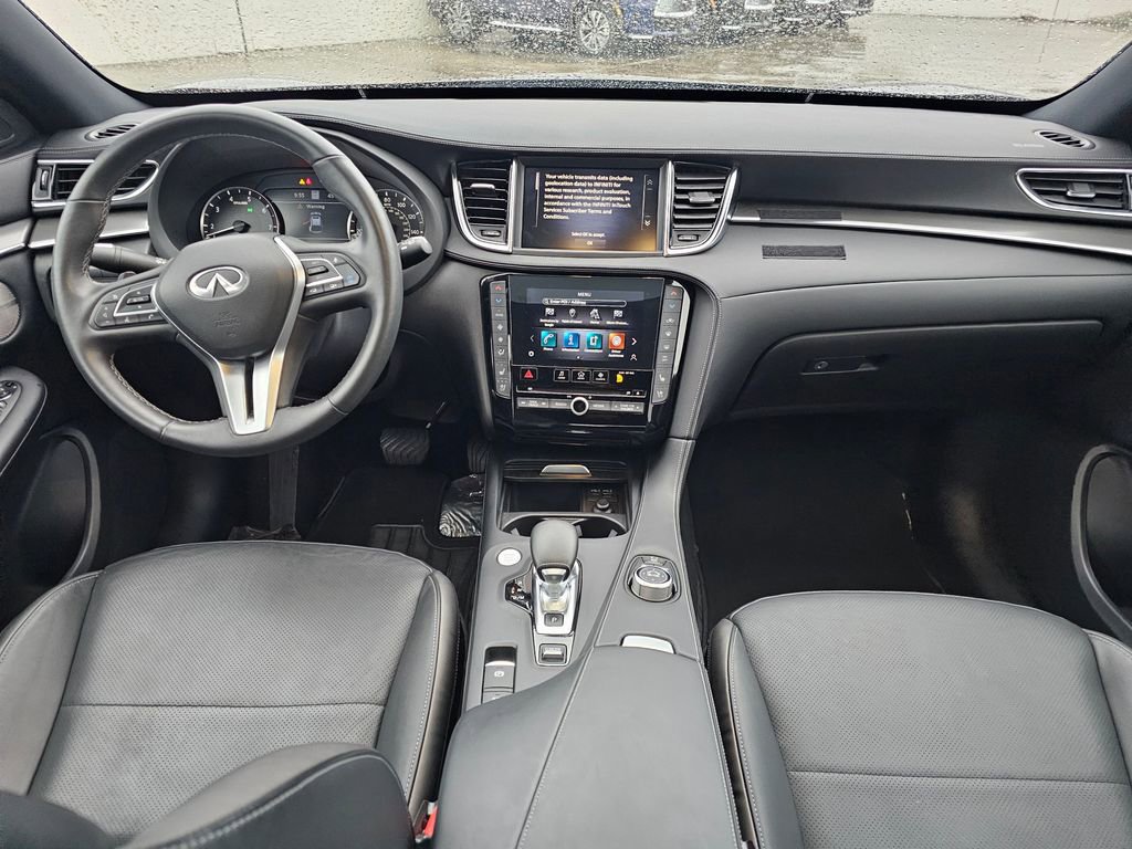 Certified 2023 INFINITI QX55 Essential image 21