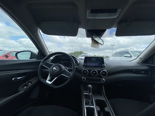 Used 2023 Nissan Sentra SV FWD image 5