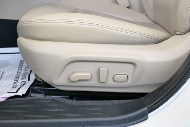 Used 2018 Subaru Legacy 3.6R Limited image 11