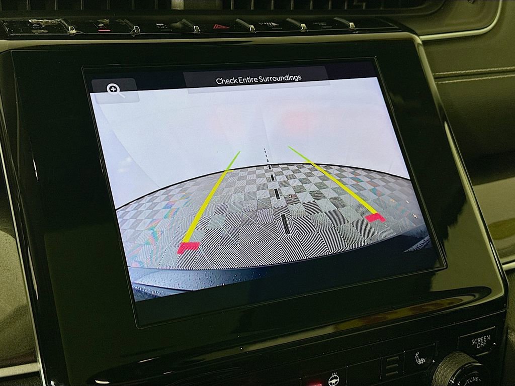 Used 2023 Jeep Grand Cherokee Laredo w/ Luxury Tech Group I image 22