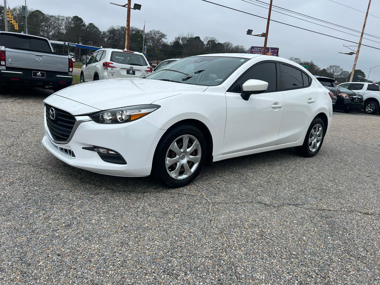 Used 2018 MAZDA MAZDA3 Sport image 8