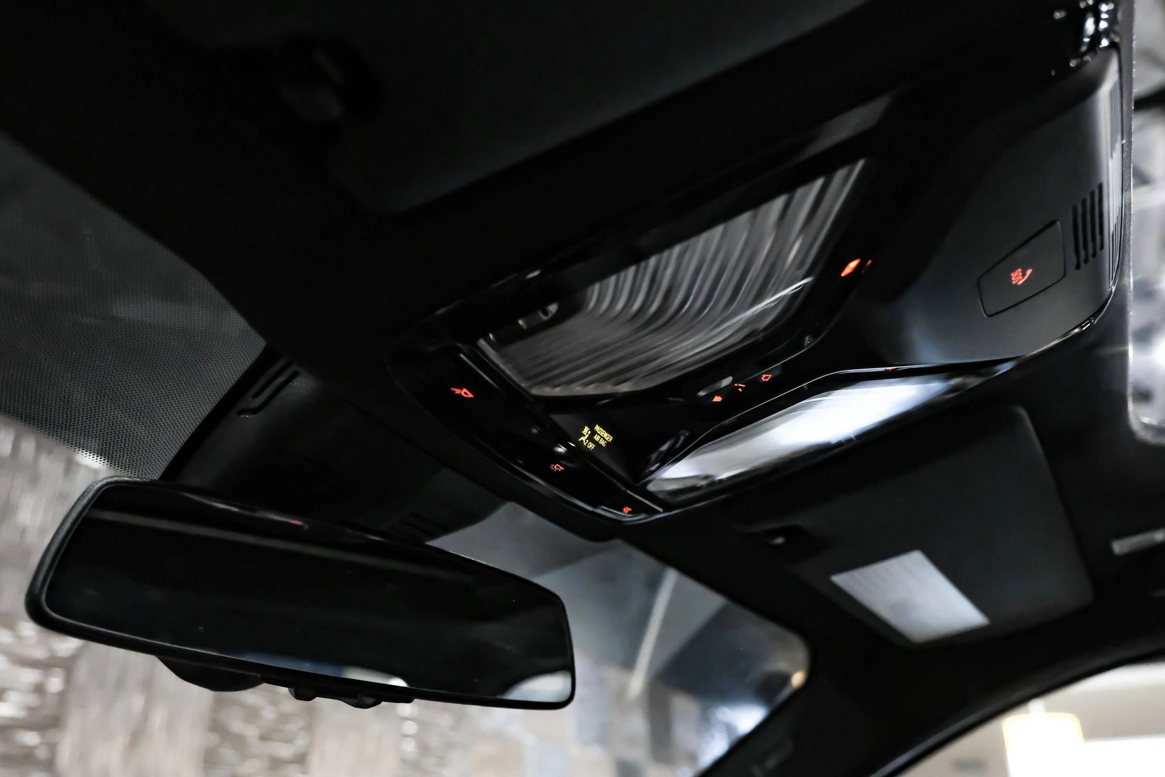 Used 2019 BMW 330i Sedan w/ Convenience Package image 29