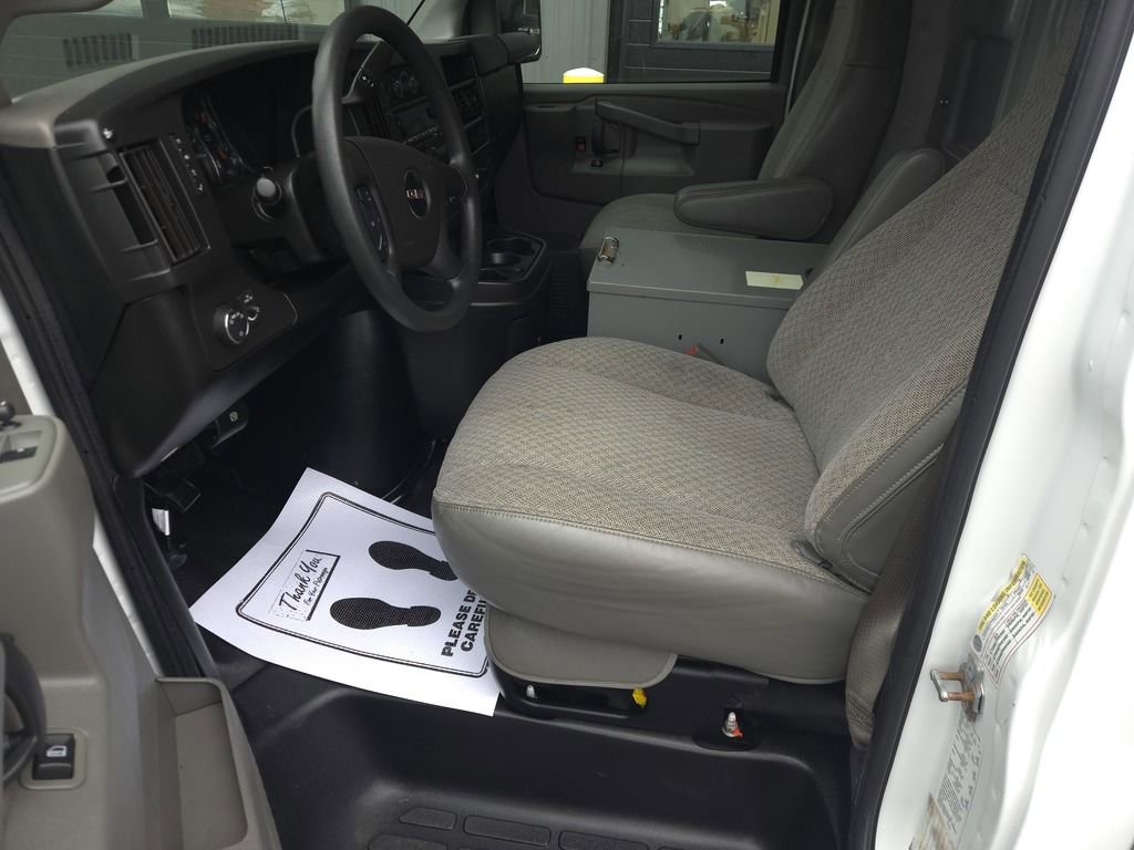 Used 2019 GMC Savana 3500 w/ Power Convenience Package image 15