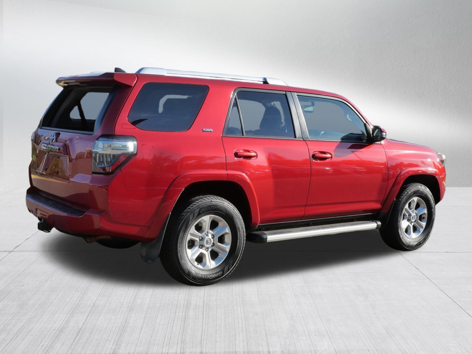 Certified 2016 Toyota 4Runner SR5 AWD/4WD image 7