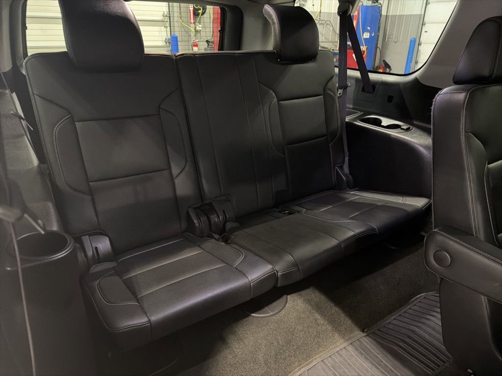 Used 2017 Chevrolet Suburban Premier AWD/4WD image 41