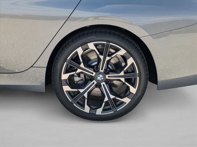 Used 2026 BMW 330i Sedan image 15