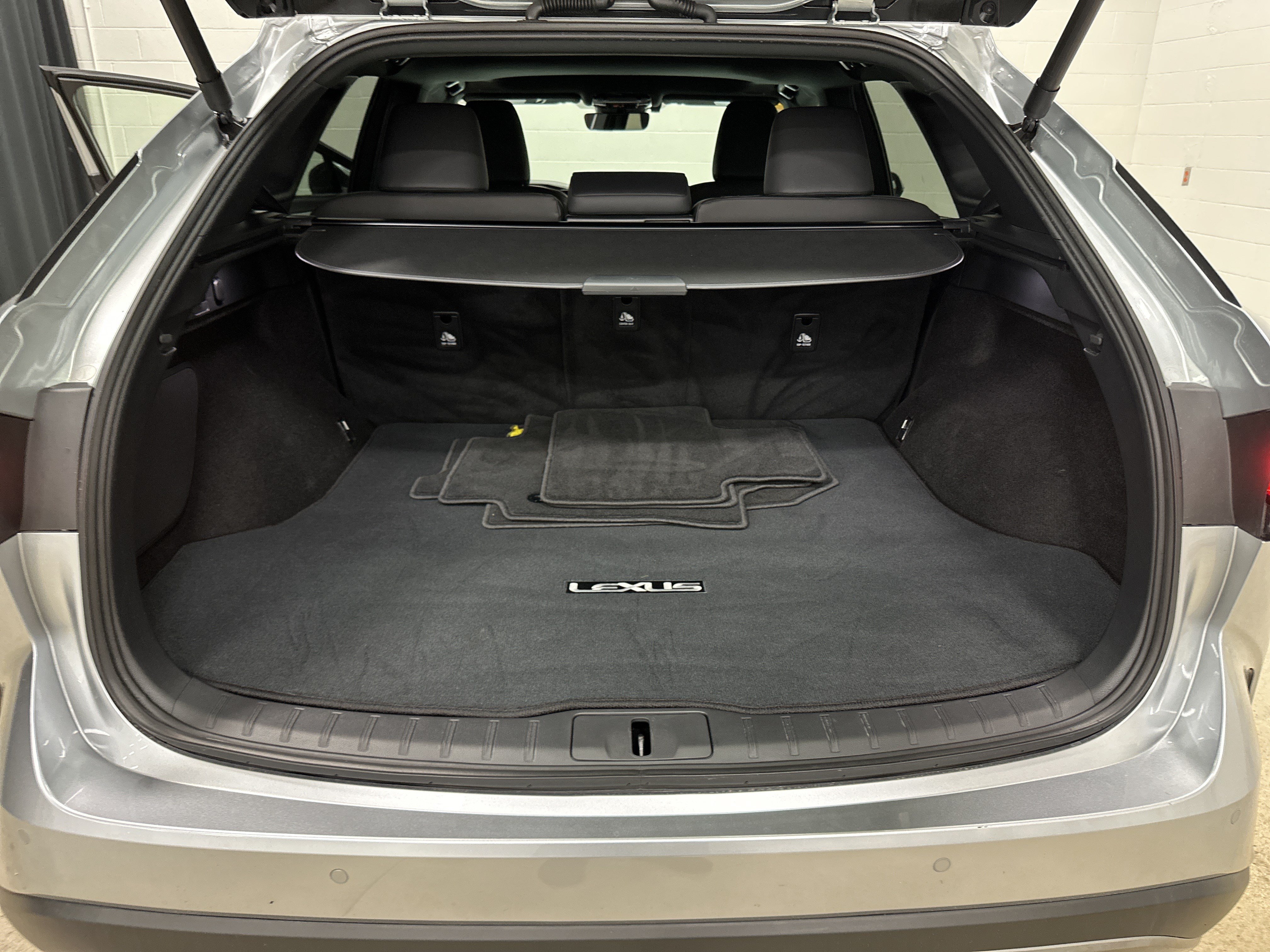 Certified 2026 Lexus RX 350h w/ Accessory Package (Z1) AWD/4WD image 32
