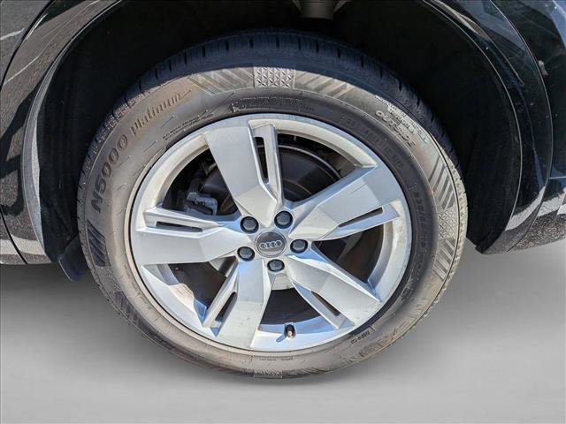 Used 2018 Audi Q5 Premium image 3