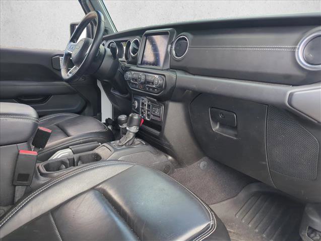 Used 2022 Jeep Wrangler Unlimited Sahara w/ Safety Group image 22