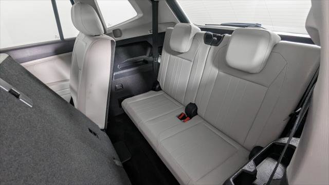 Used 2023 Volkswagen Tiguan SE image 14
