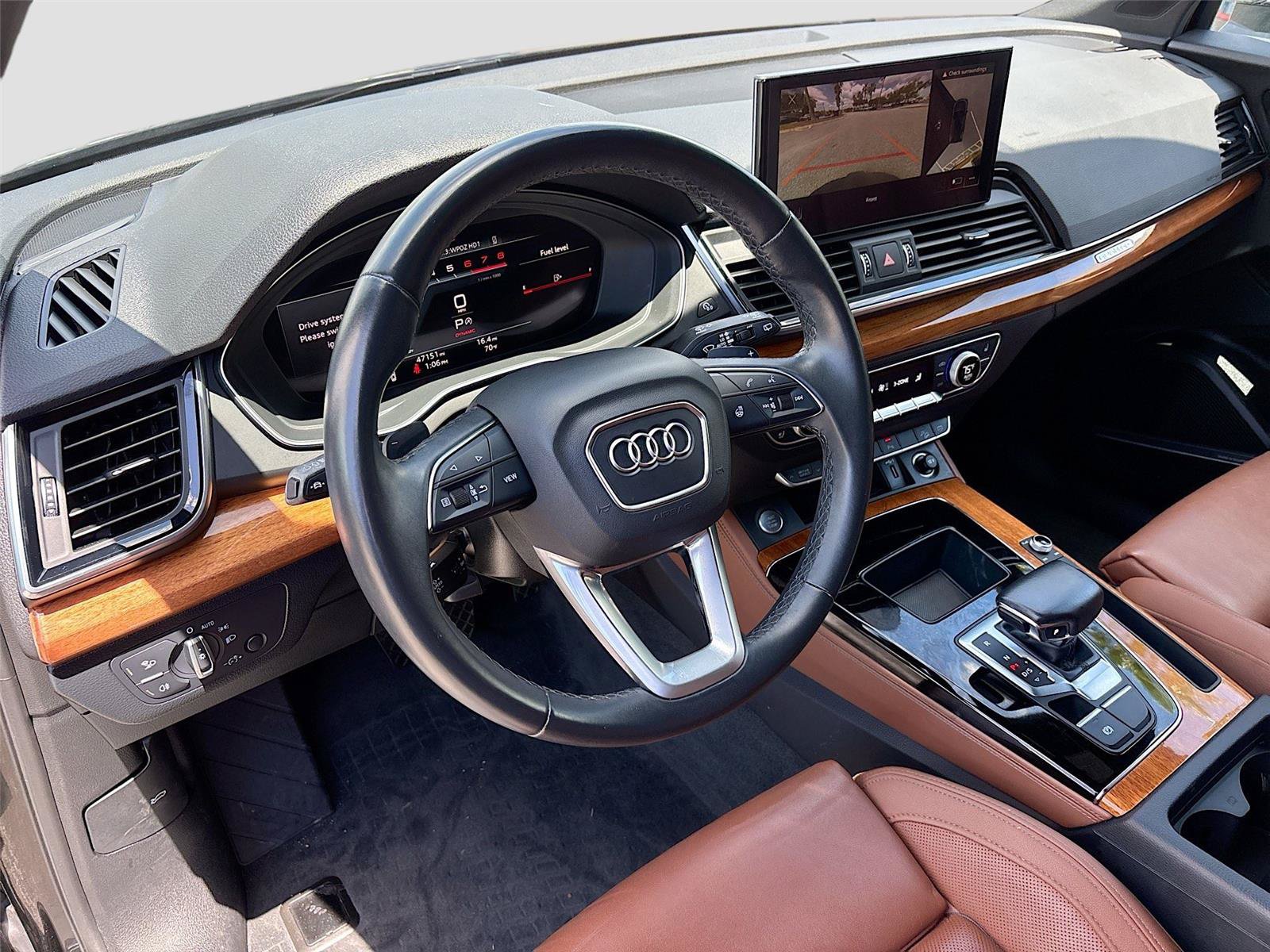 Used 2023 Audi Q5 2.0T Premium Plus w/ Premium Plus Package AWD/4WD image 9