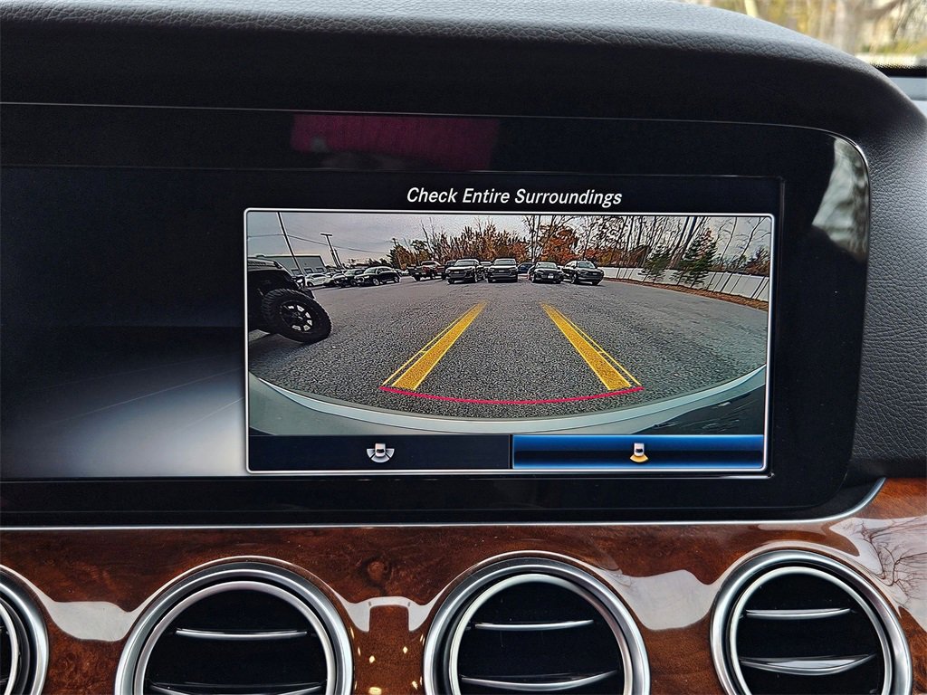Used 2019 Mercedes-Benz E 300 4MATIC image 16