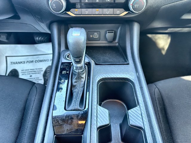 Used 2024 Nissan Sentra S FWD image 19