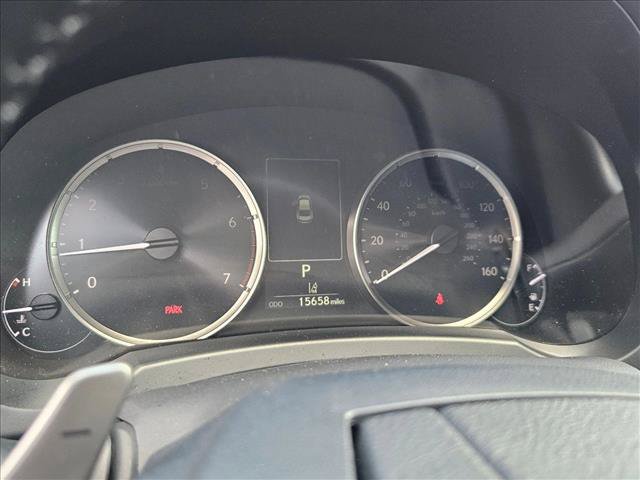 Used 2024 Lexus IS 300 w/ Comfort Package RWD image 11
