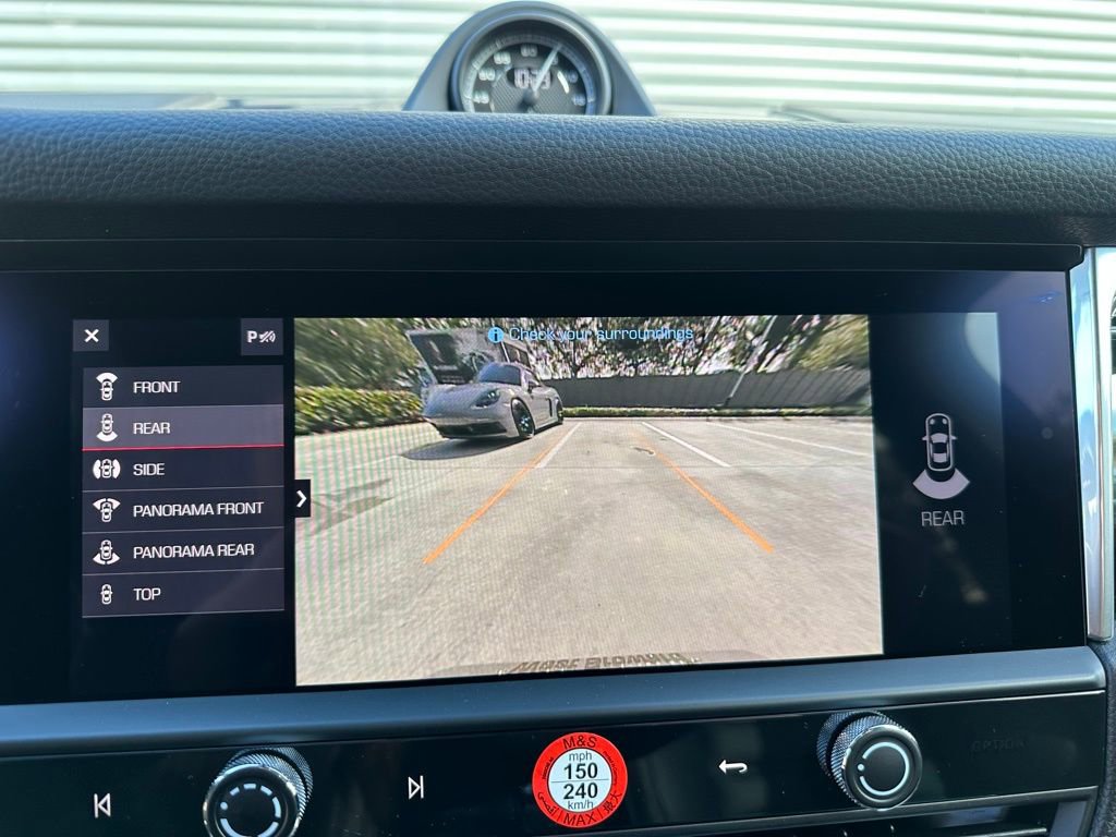 Certified 2026 Porsche Macan AWD/4WD image 29
